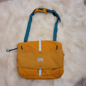 Cotopaxi messenger bag